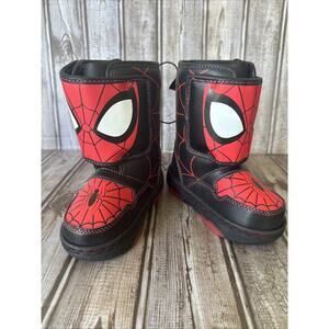 Marvel Spiderman Light-up Insulated Mid-Calf slip-on Winter Boots Boys size‎ 6